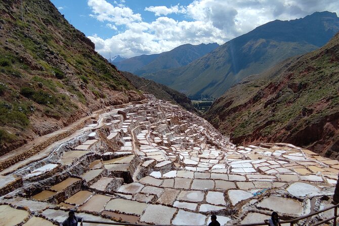 Sacred Valley Private Tour, Moray & Salt Mines Incluided - A guide can make or break this long day