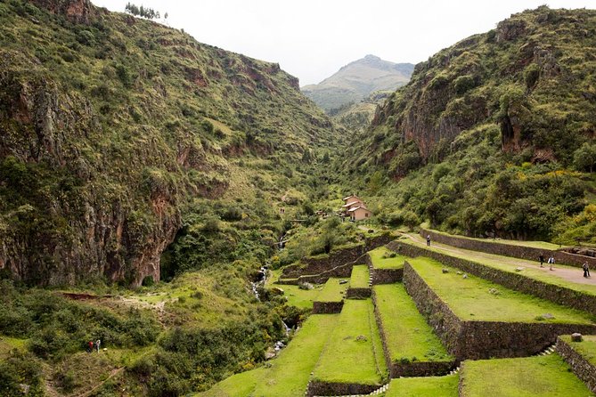 Sacred Valley (VIP) - Full Day Trip - Urubamba lunch, a useful pause in a packed day