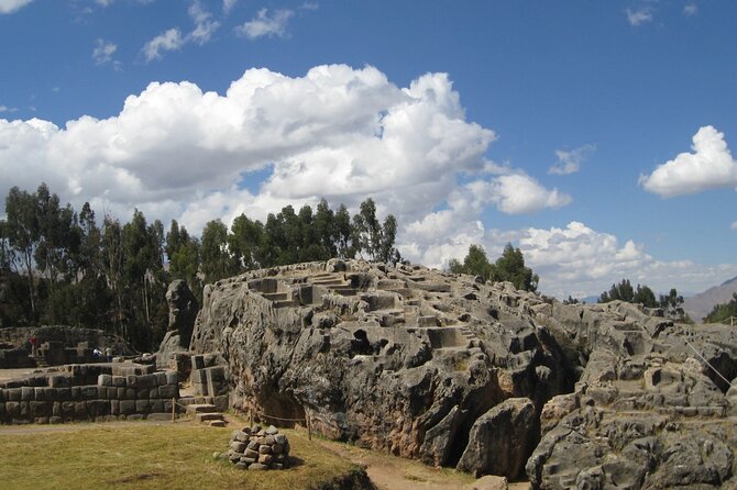 Sacsayhuaman Temple, Tambomachay and Puca Pucara Half-Day Tour - Q’enko reveals a more intimate ceremonial site