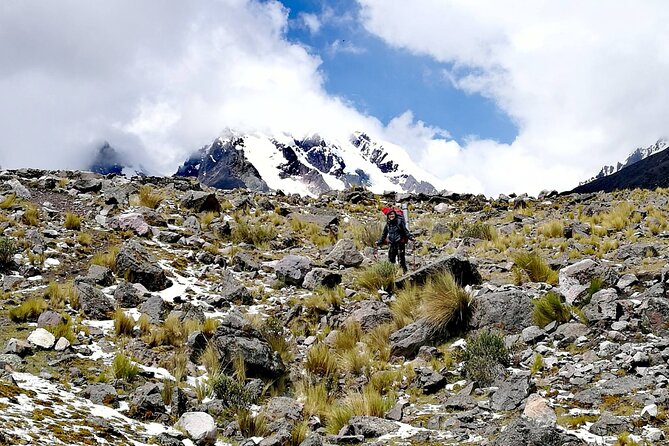 Small Group 5 Days Salkantay and Machu Picchu by Llactapata Tour - What to pack and who should choose this trek