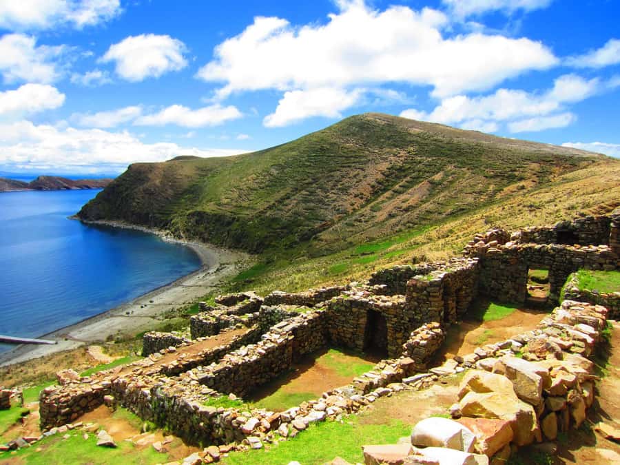 Sun and Moon Tour - One long day on Lake Titicaca