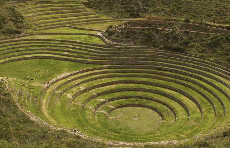 Super Sacred Valley - Chinchero opens the morning with Inca stonework