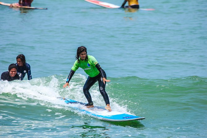 Surf lessons in Lima, Peru surf lessons best experience - What the 90-minute session includes