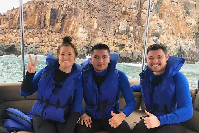 Swimming with Sea Lions in Lima - Timing, group size, and guide service