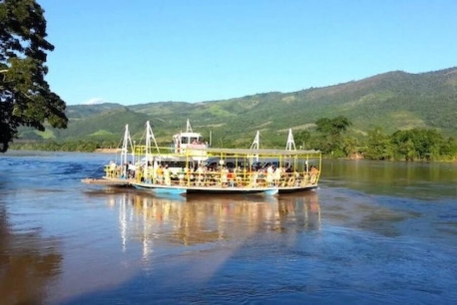 Tarapoto: Full-Day to Laguna Azul (Blue Lake) - El Sauce - Who will enjoy this day most?