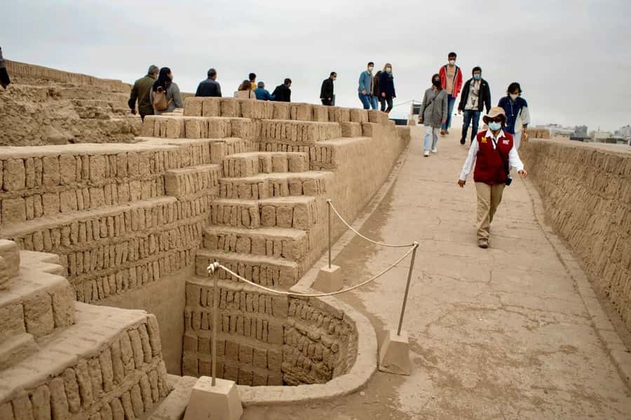 Tour Huaca Pucllana: Pyramids and Pre-Columbian Antiquity - Why Huaca Pucllana deserves a place in your Lima plans