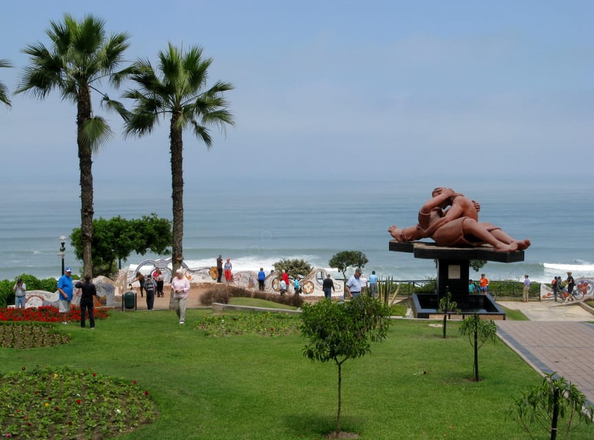 Tour of Lima with a visit to the catacombs of San Francisco. - What $40 buys you
