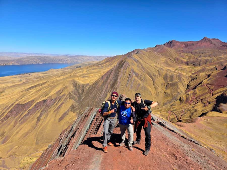 Tour Pallay Punchu Trek Full Day - The two-hour climb toward Pallay Punchu
