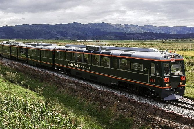 Tour To Machupicchu 2 Days by Train - What the $399 price really covers