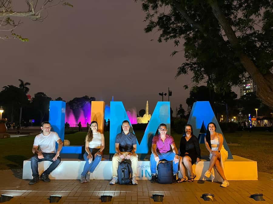 Tour to the magical water circuit with dinner and dance show - Why this four-hour Lima evening works