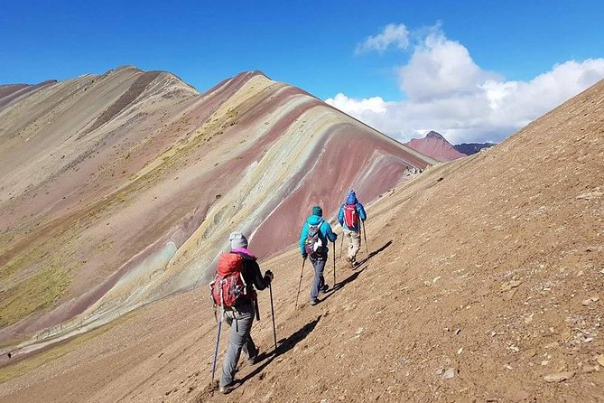 Vinicunca Rainbow Mountain in one day, private with Peru Vip - Who should book this experience