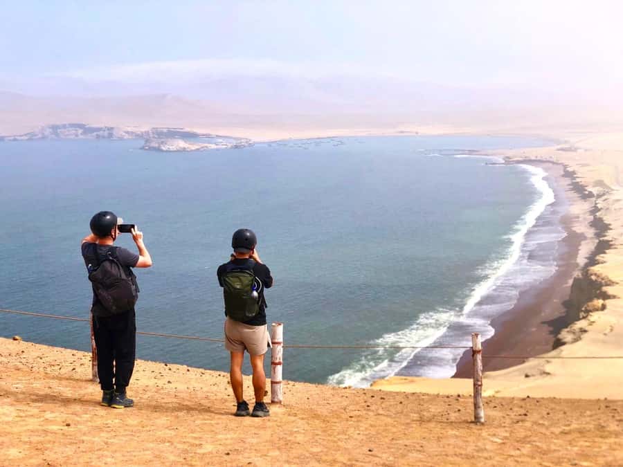 VISIT THE NATIONAL RESERVE OF PARACAS BY ATV - Setting out on your own ATV